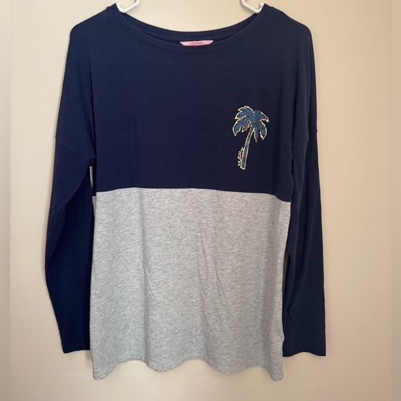 Lilly Pulitzer Tops - Lilly Pulitzer Women’s Finn Shirt Size Small Navy Palm Tree Long Sleeve
